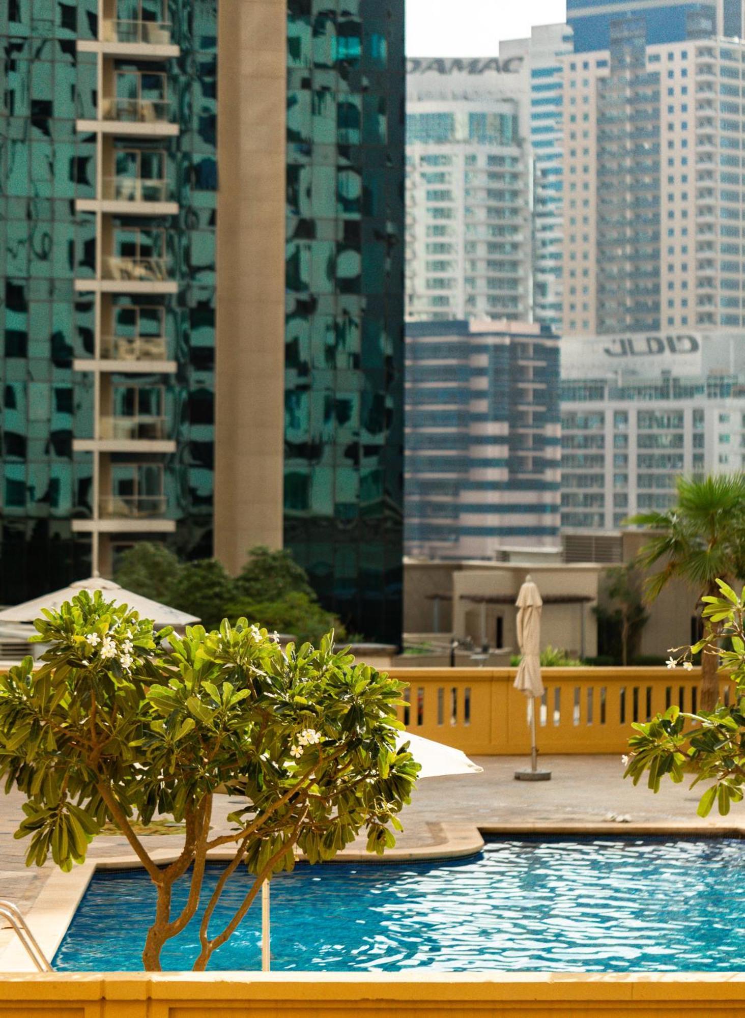 Happy Academia Jbr Dubai Exterior foto